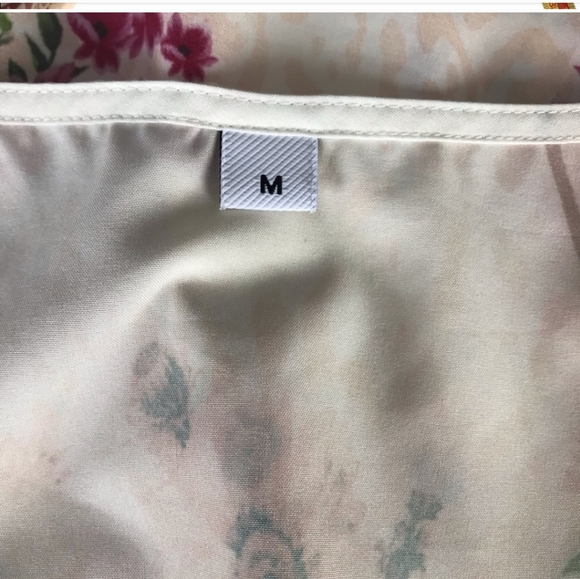 10/$10 Boho Floral & Animal Print Top M - Picture 8 of 8